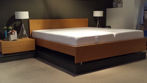 Schramm WOOD design bed eiken,hout blank_180x200_cm,nachtkast met laden 70 cm,sale<opruiming.